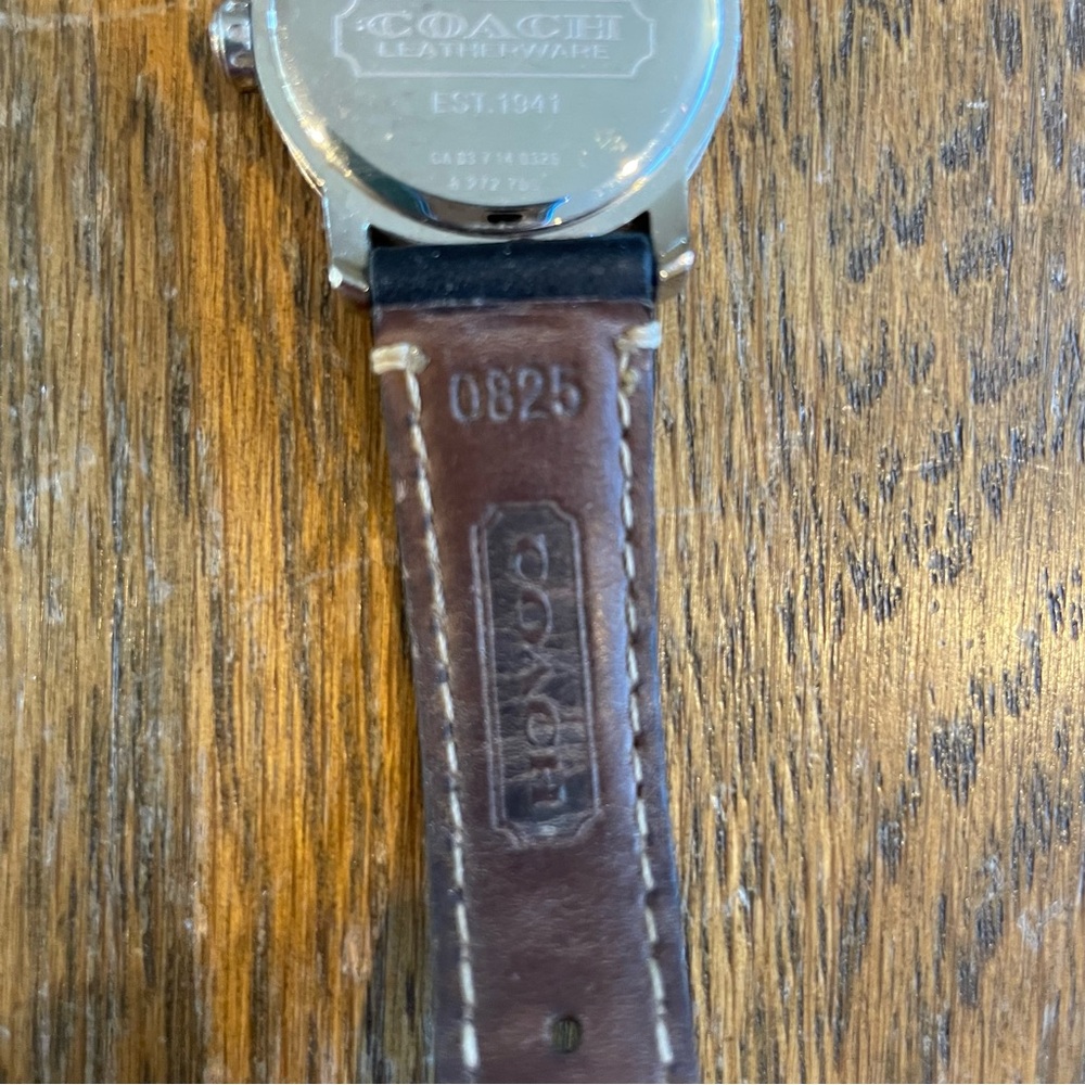 Vintage Coach Bleeker Ladies Watch Silver Stainless Leatherware Band Brown - Picture 5 of 11